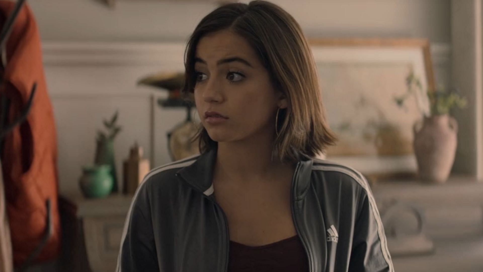 Isabela Merced as Lizzy in Instant Family (Image via Netflix)